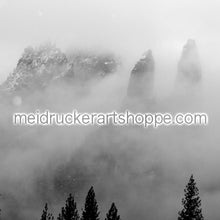 Load image into Gallery viewer, 20&quot;x16&quot; Photography Matted Print《Autumn Yosemite》