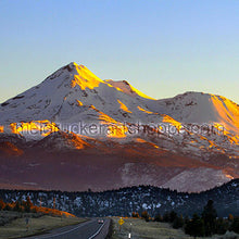 Load image into Gallery viewer, 11&quot;x8.5&quot; Photography Paper Print《Sunset Mt.Shasta》