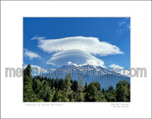 Load image into Gallery viewer, 14&quot;x11&quot; Photography Matted Print《Lenticular on Summer Mt.Shasta》