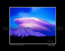 Load image into Gallery viewer, 20&quot;x16&quot; Photography Matted Print《Mt.Shasta Lenticular Cloud》