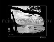Load image into Gallery viewer, 14&quot;x11&quot; Photography Matted Print《Yachats,OR》