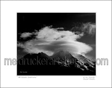 Load image into Gallery viewer, 20&quot;x16&quot; Photography Matted Print《Mt.Shasta Lenticular Cloud 》
