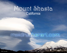 Load image into Gallery viewer, Art Tee Shirt《A Big Lenticular Clouds on the Mt.Shasta》