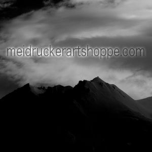 20"x16" Photography Matted Print《Mt.Shasta Lenticular Cloud 》